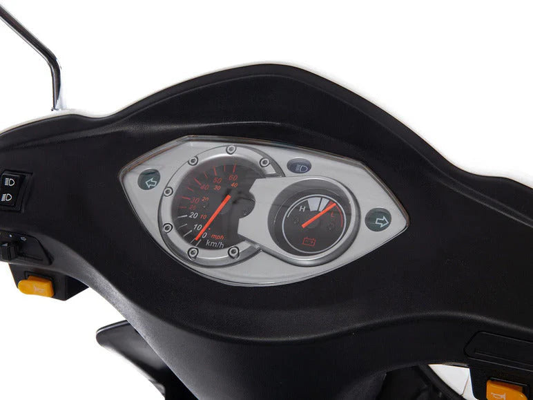 GreenStreet Electric Mobility Scooter 20 km/h Or 25 km/h, 50 km Range, Topcase - E-Mover