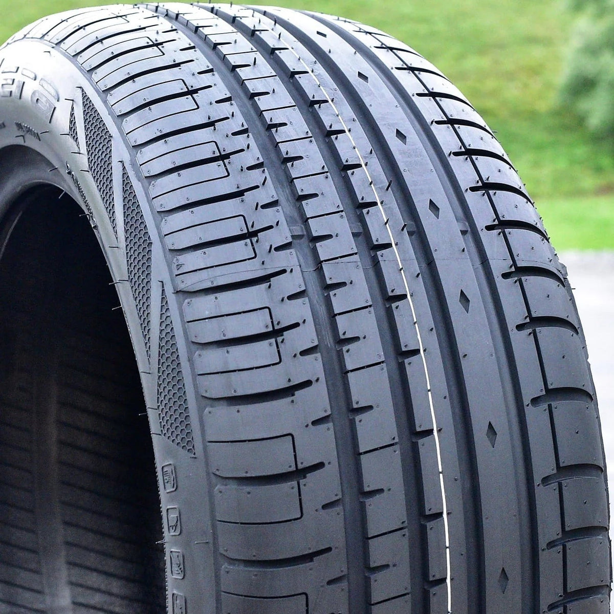 Accelera Phi-R All Season Performance Tires 255/35R20 97Y XL - Set Of 4